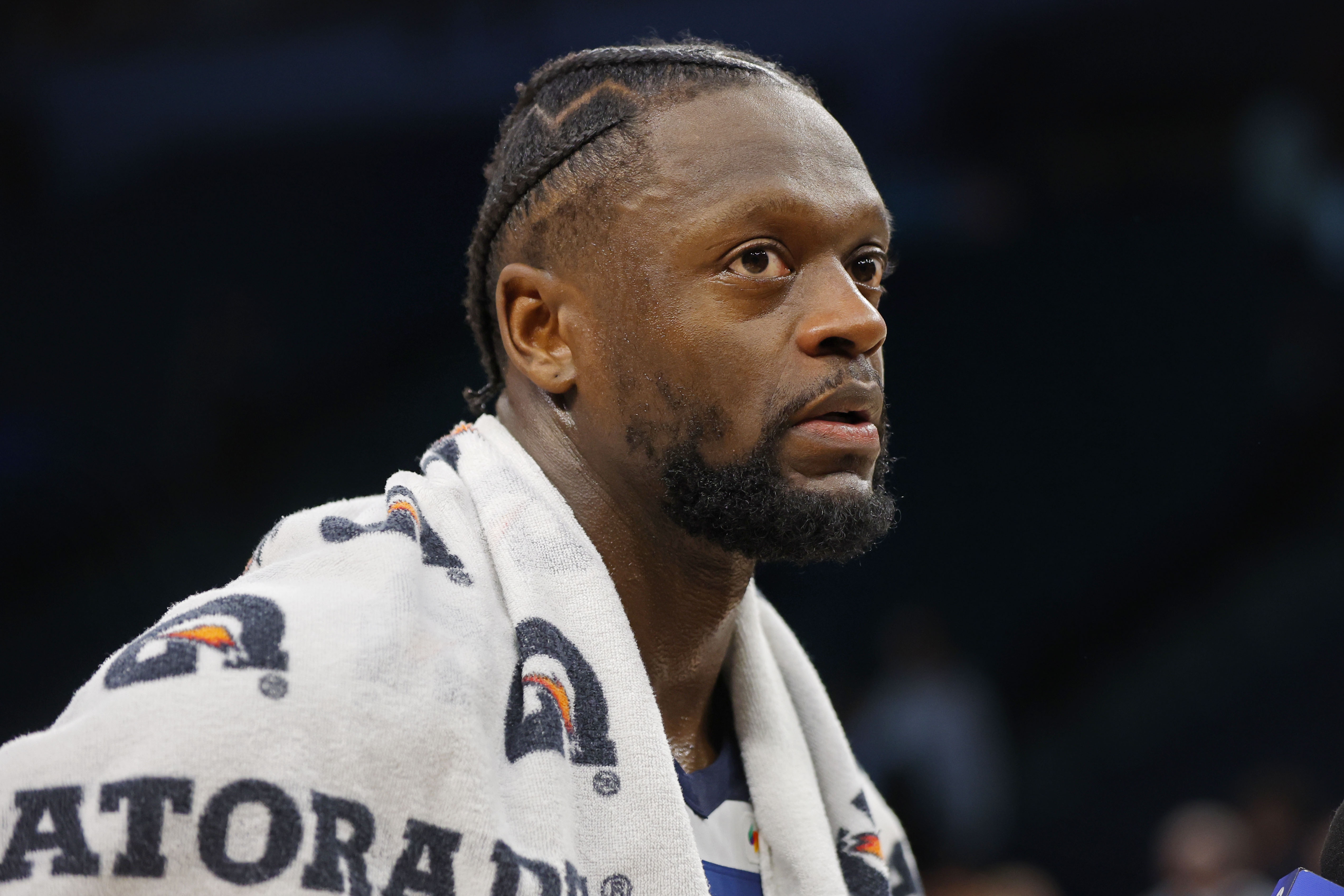 登录入口-爱德华兹：兰德尔只要认真防守 就能成为NBA最好的防守者之一